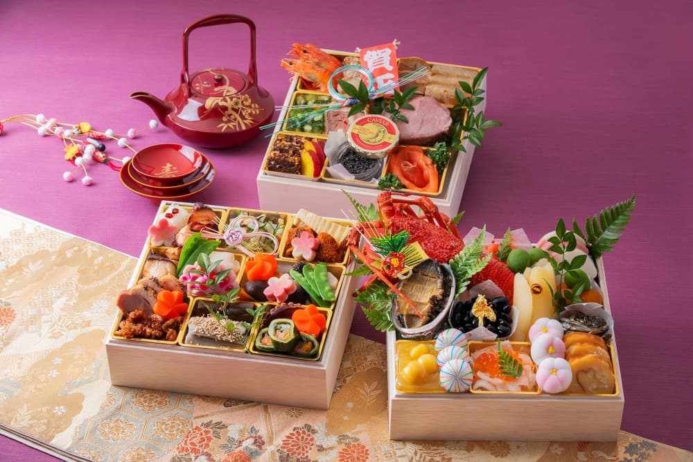 ホテルマリターレ創世 久留米|おせち和洋三段重