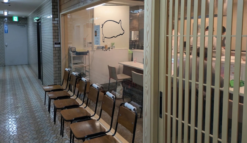 店の入り口