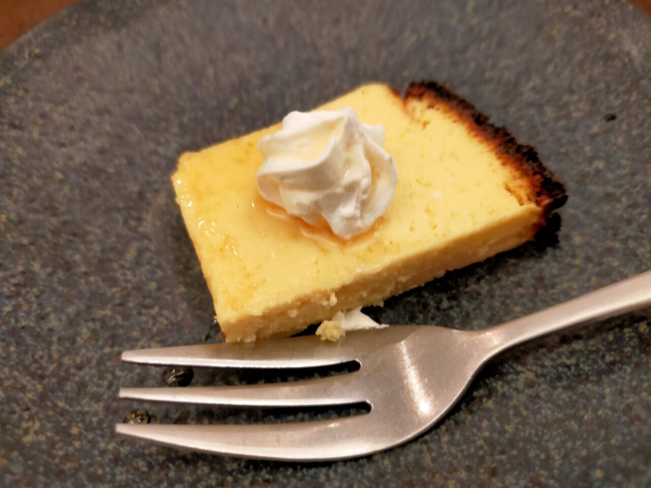 バスクチーズケーキ