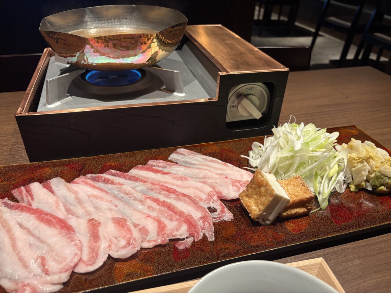 放牧豚の白菜古漬けしゃぶしゃぶランチ