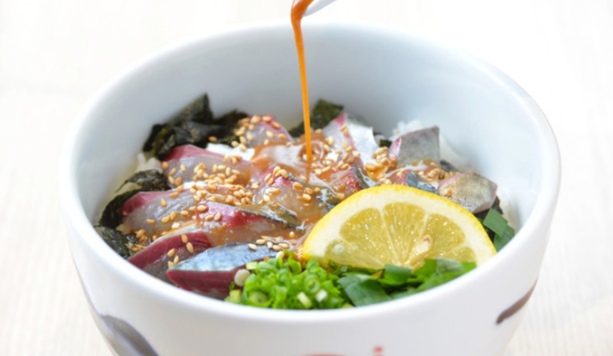 ゴマサバ丼