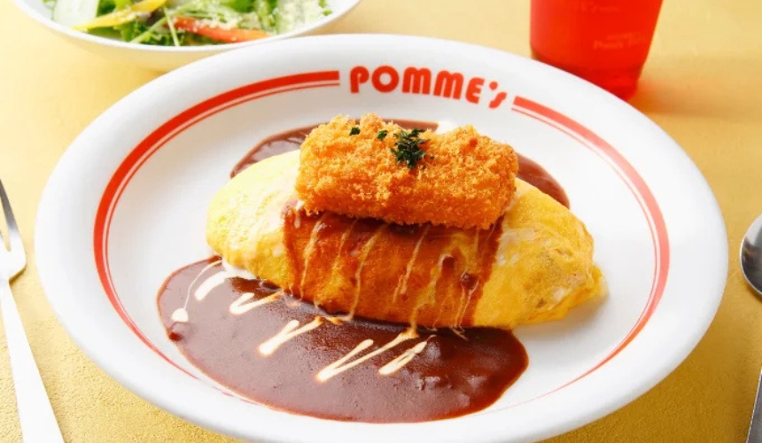 カツが乗ったオムライス
