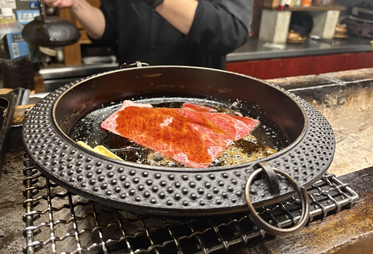 壱岐牛ロースを目の前で調理