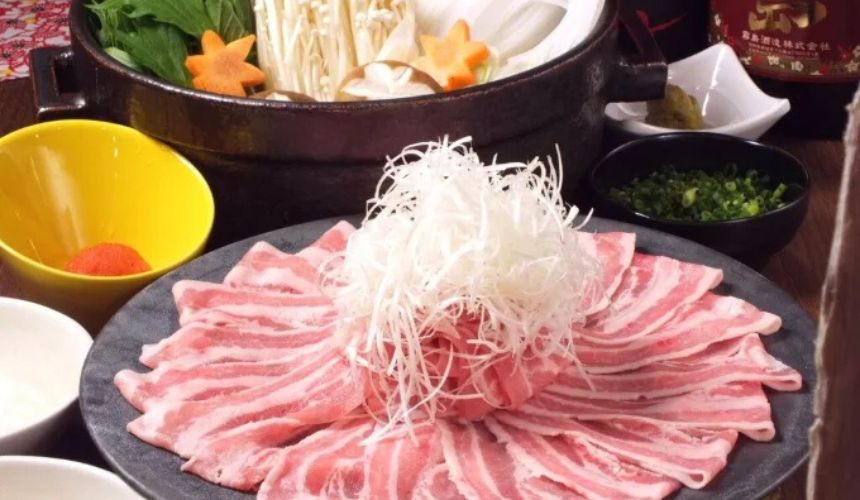 肉と鍋