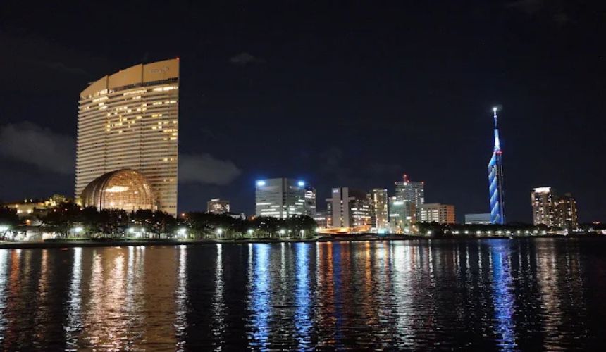 福岡タワーと夜景